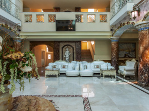 Eona Beach Resort by Greek Pride 