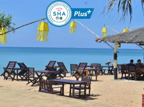 Lanta Nice Beach Resort