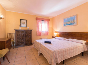 Apartamento Córcega Ref. 1065  by Iberplaya