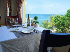 Trang An Beach Resort