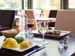 The Originals City, Hôtel Le Sextant