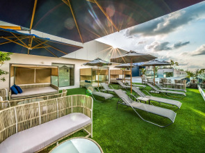 Hotel Clover Patong Phuket