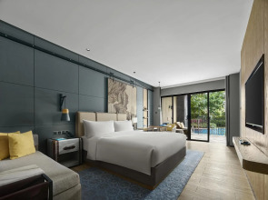 Renaissance Xiamen Hotel