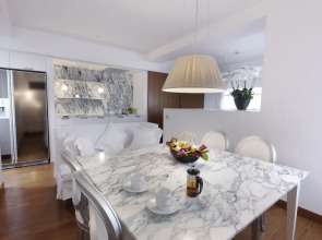 J Plus Boutique Hotel