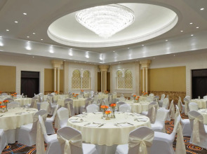 Sheraton Sharjah Beach Resort & Spa