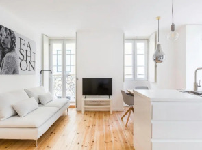 MY LX FLAT Bairro Alto Design Apartments