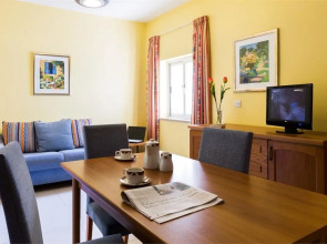 AX Sunny Coast Resort & Spa