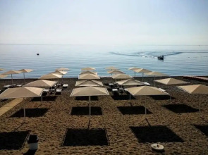 Uğur Beach Hotel
