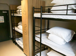 Publove @ Exmouth Arms Euston