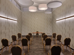 Отель Loano 2 Village