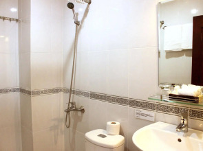 The Alley Saigon Hotel