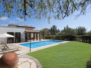 3 bedroom villa Dionysos 373 with private pool and pretty garden, Peaceful location within Aphrodite Hills Resort