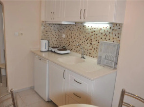 Отель Siesta Beach & Apart