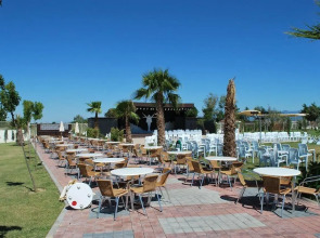 Port River Hotel & Spa