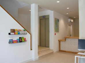 You & Co. Saler Beach Boutique Hotel