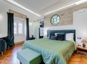 Navona Queen Rooftop