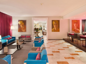 Отель Continental