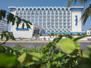 Granada Luxury Beach 