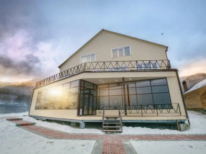 Пик Черского