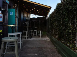 Publove @ Exmouth Arms Euston