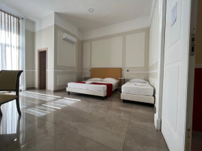 Napolit'amo Hotel Principe