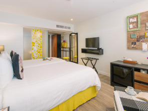 Burasari Phuket Resort & Spa