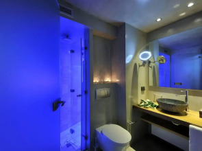 Valeni Boutique Hotel