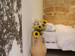 Saint Nicholas Plaza