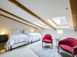 WooTravelling Plaza de Oriente HOMTELS