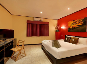 Angus O'Tool's Irish Pub Guesthouse