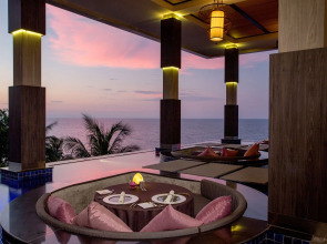 Cape Sienna Gourmet Hotel & Villas