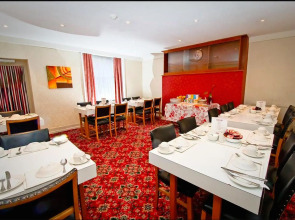 Avonmore Hotel Cartwright Gardens