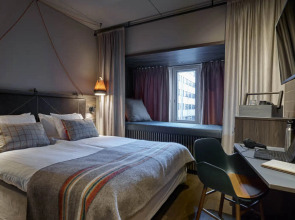 Downtown Camper by Scandic