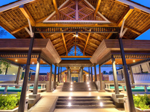 Outrigger Khao Lak Beach Resort