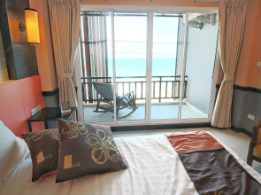 Seaside Jomtien Beach