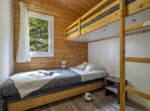 Terres de France - Hameaux des Marines