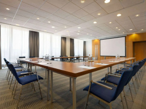 Ramada Amsterdam Airport Schiphol Hotel