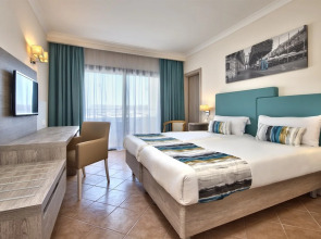 Riviera Spa Resort – Adults Only