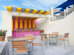 Crown Paradise Club Cancun All Inclusive