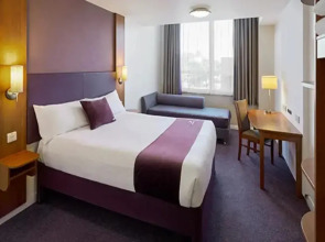 Premier Inn Manchester Airport (M56/J6) Runger Lane North