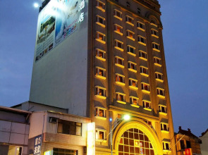 Hub Hotel – Kaohsiung Cisian Branch