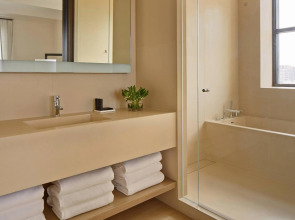 The New York EDITION