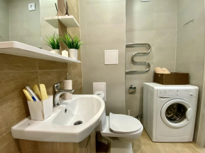 Compass (Компасс) на улице Дмитрия Менделеева