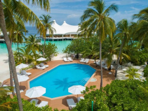 Safari Island Resort