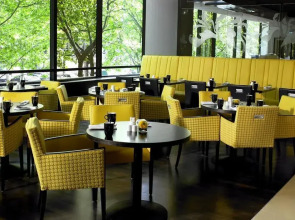 Paris Marriott Rive Gauche Hotel & Conference Center