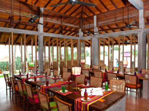 UTMT Underneath the Mango Tree Beach & Spa