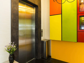 Smile Hotel Danau Kota