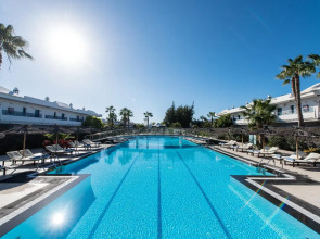 Отель THB Tropical Island Aparthotel