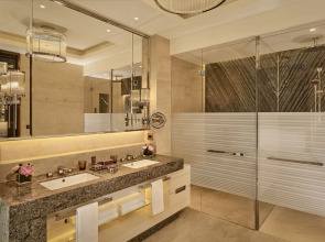 The Ritz-Carlton Астана