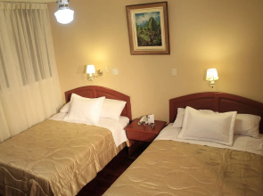 Hotel Manhattan Inn Airport